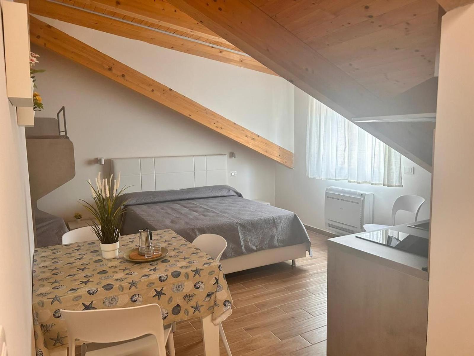 Annabella'S Home Агрополи Екстериор снимка